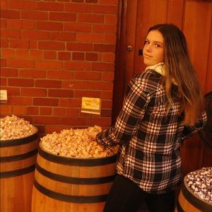 Meet your Posher, Abby